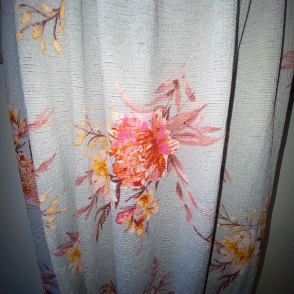 Grey Floral long sleeve Maxi Dress - Picture 3 of 5